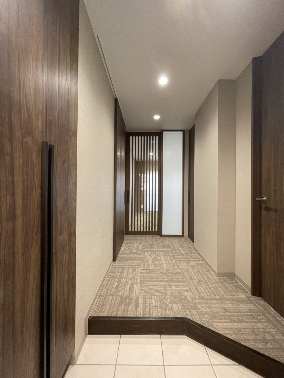 オフィス・店舗内装の株式会社スキルドシール