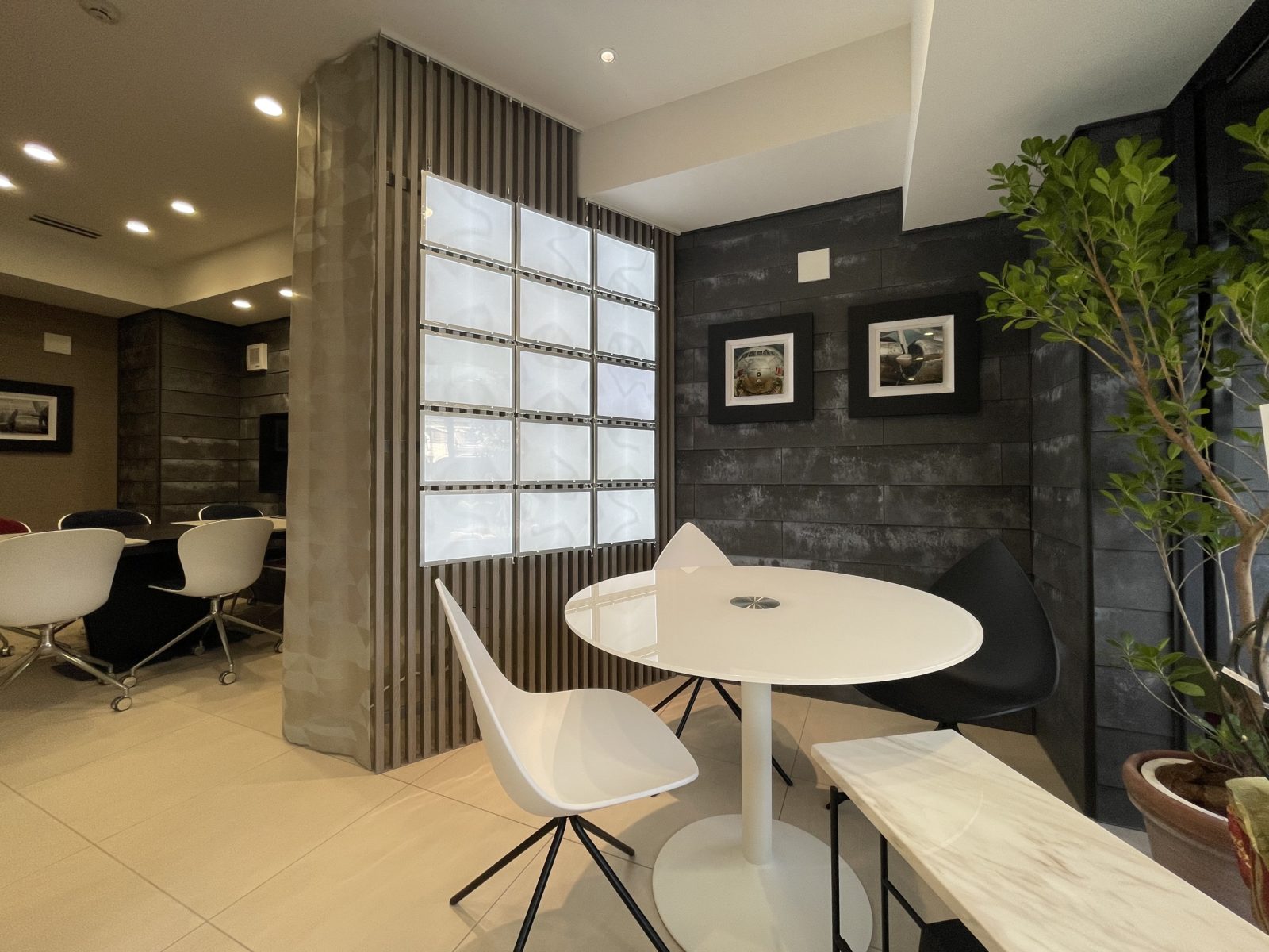 オフィス・店舗内装の株式会社スキルドシール